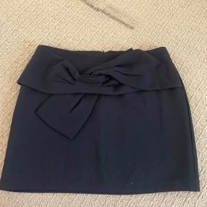 Do + Be Mini skirt with bow in front